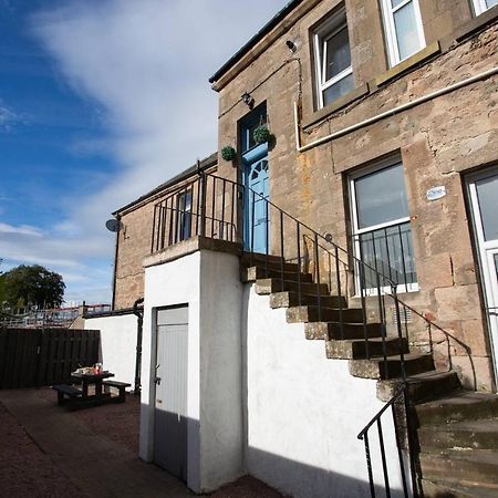 Luxury Apartment Near The Beach In Nairn Scotland Exterior photo