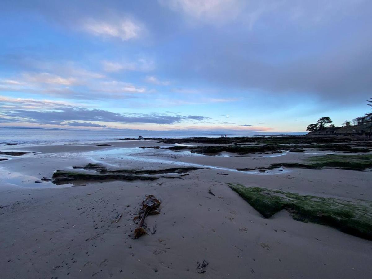 Luxury Apartment Near The Beach In Nairn Scotland Exterior photo